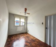 Apartamento com 40m², 1 dormitório, 1 vaga no bairro Sarandi em Porto Alegre