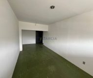 Sala Comercial com 200m², 2 vagas no bairro Sarandi em Porto Alegre