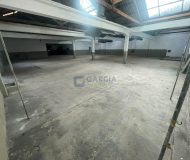 Depósito com 984m², 4 vagas no bairro Santa Maria Goretti em Porto Alegre