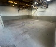 Depósito com 984m², 4 vagas no bairro Santa Maria Goretti em Porto Alegre