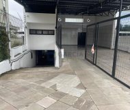 Prédio com 450m² no bairro Vila Jardim em Porto Alegre