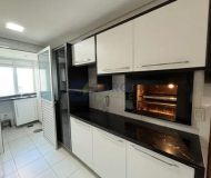 Apartamento com 104m², 3 dormitórios, 1 suíte, 2 vagas no bairro Higienópolis em Porto Alegre