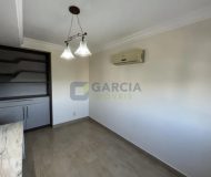 Apartamento com 104m², 3 dormitórios, 1 suíte, 2 vagas no bairro Higienópolis em Porto Alegre