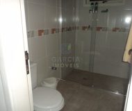 Casa com 286m², 4 dormitórios, 2 suítes, 2 vagas no bairro Santa Fé em Porto Alegre