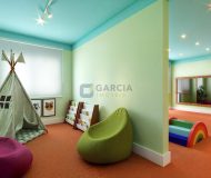 Apartamento com 67m², 2 dormitórios, 1 vaga no bairro São Sebastião em Porto Alegre