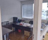 Prédio com 515m² no bairro Parque Santa Fé em Porto Alegre
