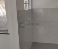 Apartamento com 48m², 2 dormitórios, 1 vaga no bairro Sarandi em Porto Alegre