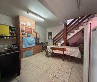 Casa com 300m², 5 dormitórios, 2 suítes, 4 vagas no bairro Sarandi em Porto Alegre