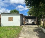 Terreno com 367m², 1 dormitório no bairro Sarandi em Porto Alegre