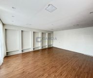 Loja com 285m² no bairro Sarandi em Porto Alegre