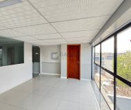 Loja com 285m² no bairro Sarandi em Porto Alegre