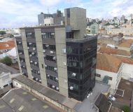 Prédio com 4.382m², 99 vagas no bairro Floresta em Porto Alegre