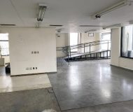 Prédio com 4.382m², 99 vagas no bairro Floresta em Porto Alegre