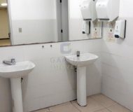 Prédio com 4.382m², 99 vagas no bairro Floresta em Porto Alegre