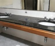 Prédio com 4.382m², 99 vagas no bairro Floresta em Porto Alegre