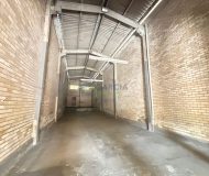 Depósito com 250m² no bairro Jardim Floresta em Porto Alegre