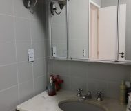 Casa com 253m², 5 dormitórios, 2 suítes, 2 vagas no bairro Sarandi em Porto Alegre