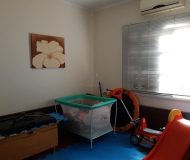 Casa com 253m², 5 dormitórios, 2 suítes, 2 vagas no bairro Sarandi em Porto Alegre