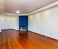 Cobertura com 285m², 4 dormitórios, 2 suítes, 3 vagas no bairro Jardim Lindóia em Porto Alegre