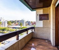 Cobertura com 285m², 4 dormitórios, 2 suítes, 3 vagas no bairro Jardim Lindóia em Porto Alegre