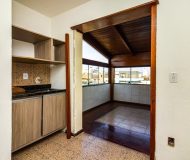 Cobertura com 285m², 4 dormitórios, 2 suítes, 3 vagas no bairro Jardim Lindóia em Porto Alegre