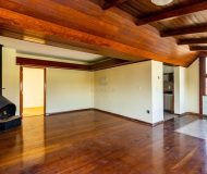 Cobertura com 285m², 4 dormitórios, 2 suítes, 3 vagas no bairro Jardim Lindóia em Porto Alegre