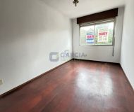 Apartamento com 44m², 1 dormitório no bairro Passo da Areia em Porto Alegre