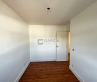 Apartamento com 84m², 3 dormitórios, 1 suíte, 1 vaga no bairro Sarandi em Porto Alegre