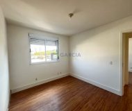 Apartamento com 84m², 3 dormitórios, 1 suíte, 1 vaga no bairro Sarandi em Porto Alegre