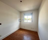 Apartamento com 84m², 3 dormitórios, 1 suíte, 1 vaga no bairro Sarandi em Porto Alegre