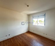 Apartamento com 84m², 3 dormitórios, 1 suíte, 1 vaga no bairro Sarandi em Porto Alegre
