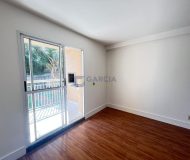 Apartamento com 84m², 3 dormitórios, 1 suíte, 1 vaga no bairro Sarandi em Porto Alegre