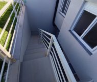 Casa com 180m², 3 dormitórios, 3 suítes no bairro Jardim Itu em Porto Alegre