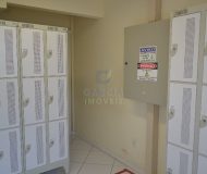 Depósito com 3.600m², 16 vagas no bairro São João em Porto Alegre