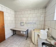 Depósito com 200m², 2 vagas no bairro Sarandi em Porto Alegre