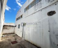 Depósito com 200m², 2 vagas no bairro Sarandi em Porto Alegre