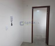 Apartamento com 66m², 2 dormitórios, 1 vaga no bairro Jardim Itu em Porto Alegre