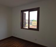 Apartamento com 66m², 2 dormitórios, 1 vaga no bairro Jardim Itu em Porto Alegre