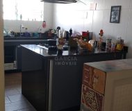 Casa com 254m², 2 dormitórios, 1 suíte, 5 vagas no bairro Sarandi em Porto Alegre