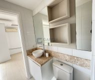 Apartamento com 62m², 2 dormitórios, 1 suíte, 1 vaga no bairro São Sebastião em Porto Alegre