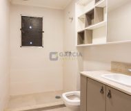 Apartamento com 76m², 3 dormitórios, 1 suíte, 2 vagas no bairro Vila Ipiranga em Porto Alegre