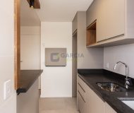 Apartamento com 76m², 3 dormitórios, 1 suíte, 2 vagas no bairro Vila Ipiranga em Porto Alegre