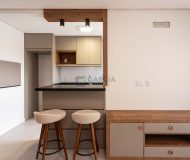 Apartamento com 76m², 3 dormitórios, 1 suíte, 2 vagas no bairro Vila Ipiranga em Porto Alegre