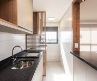 Apartamento com 76m², 3 dormitórios, 1 suíte, 2 vagas no bairro Vila Ipiranga em Porto Alegre