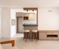 Apartamento com 76m², 3 dormitórios, 1 suíte, 2 vagas no bairro Vila Ipiranga em Porto Alegre