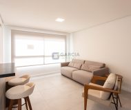 Apartamento com 76m², 3 dormitórios, 1 suíte, 2 vagas no bairro Vila Ipiranga em Porto Alegre