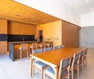 Apartamento com 76m², 3 dormitórios, 1 suíte, 2 vagas no bairro Vila Ipiranga em Porto Alegre
