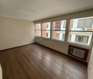 Sala Comercial com 35m², 1 vaga no bairro Moinhos de Vento em Porto Alegre