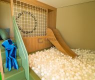 Apartamento com 231m², 3 dormitórios, 3 suítes no bairro Petrópolis em Porto Alegre