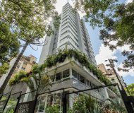 Apartamento com 112m², 3 dormitórios, 1 suíte, 2 vagas no bairro Auxiliadora em Porto Alegre